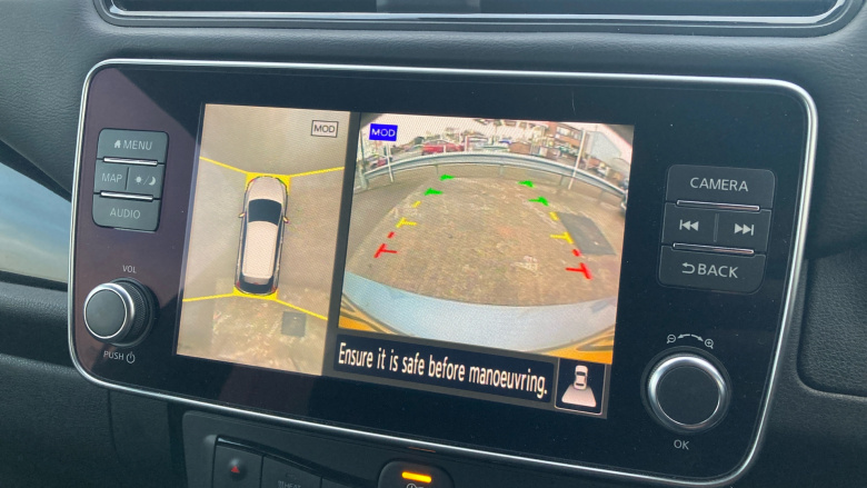 Nissan LEAF 110kW N-Connecta 39kWh 5dr Auto Electric Hatchback